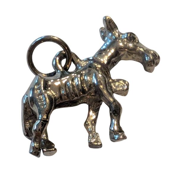 Vintage Sterling Silver Donkey Mule Jackass Stamped Small Charm Pendant 3/4 Inch - Picture 1 of 7